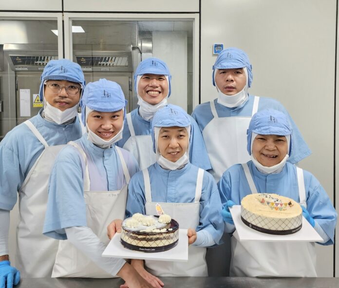 1.출산·양육 부담 줄이고 노인 사회참여 늘린다(2)탄생축하 쌀 케이크